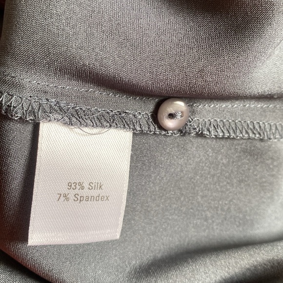 NWT Silver grey blouse, silk/spandex blend - Picture 4 of 4